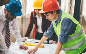 La Commission des droits appelle à des mesures plus efficaces pour l’inclusion des femmes dans l’industrie de la construction